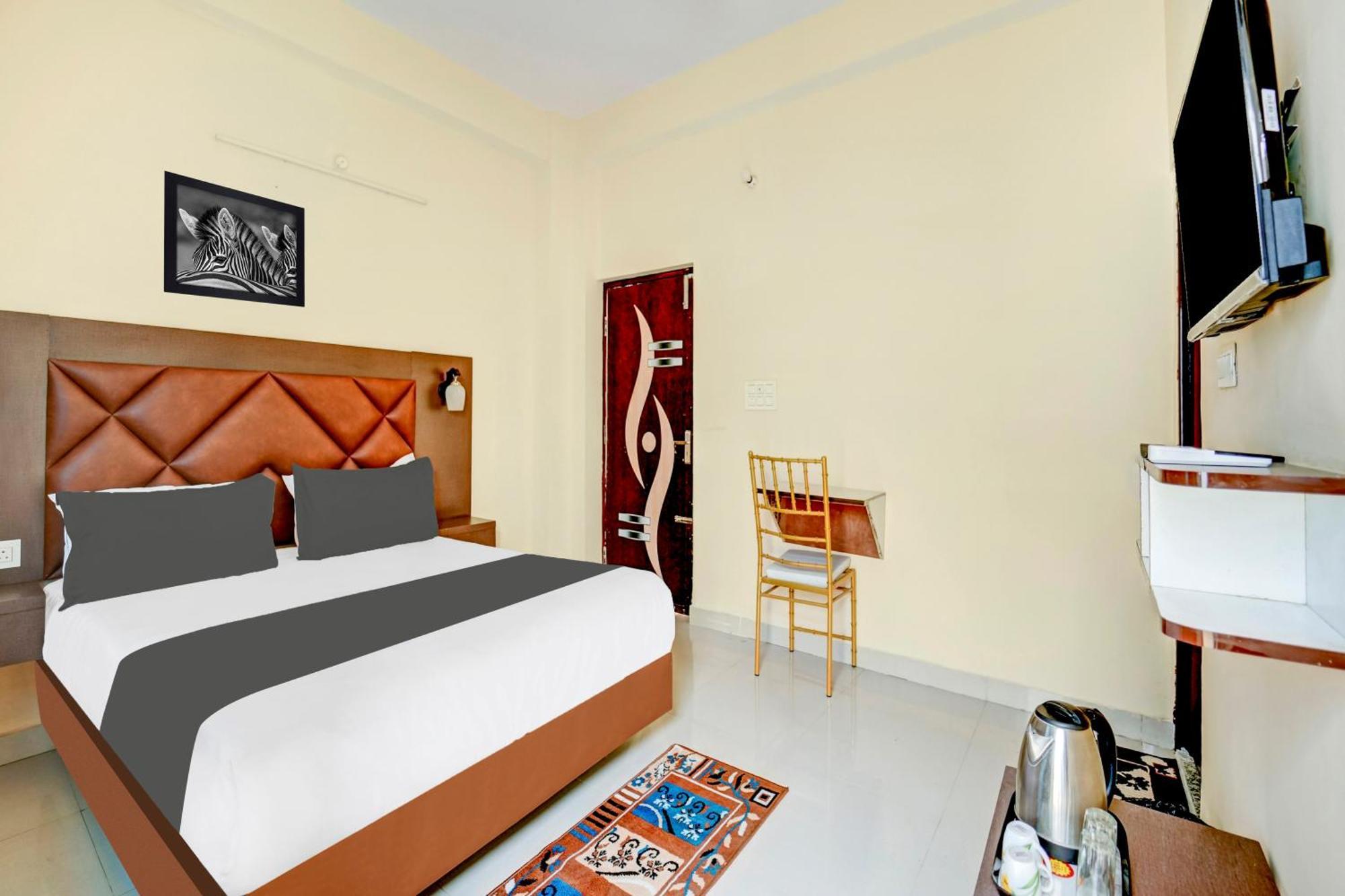 Super Townhouse Anisabad Near Mahavir Sansthan Khagaul Dış mekan fotoğraf