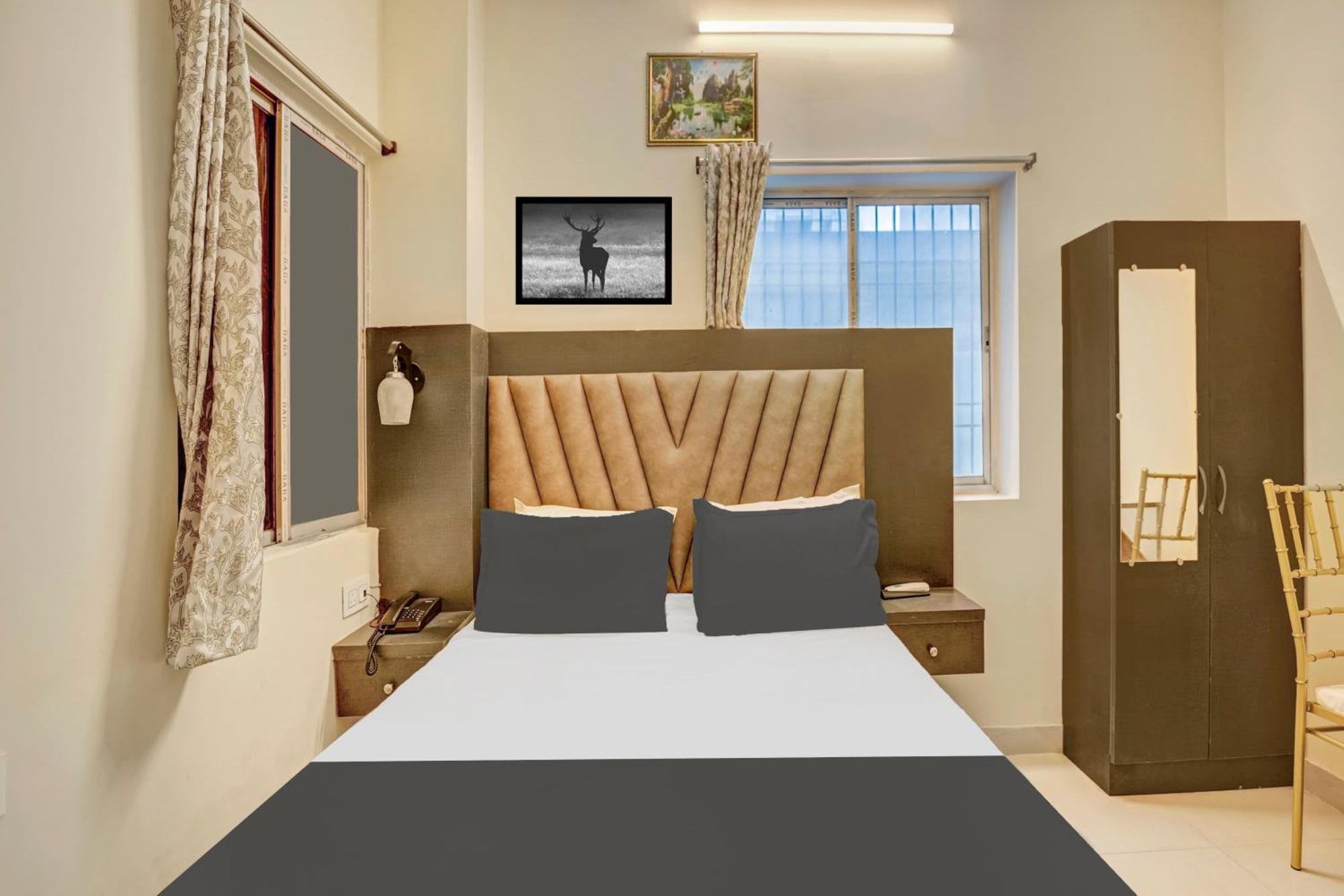 Super Townhouse Anisabad Near Mahavir Sansthan Khagaul Dış mekan fotoğraf